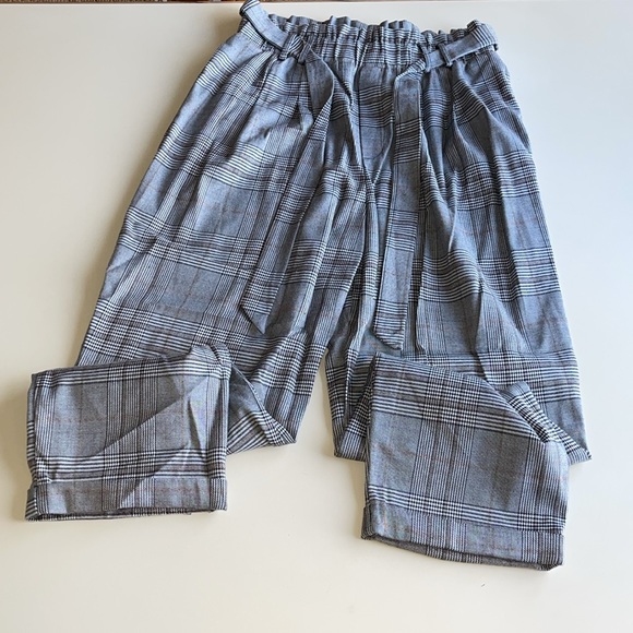 wild fable Plaid Pull on Tie Waist Ankle Cuff Pants - Picture 4 of 9